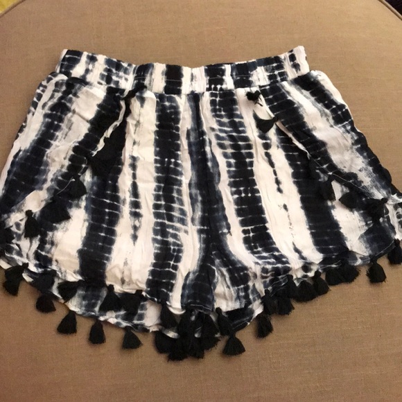 Pants - Black and White Tie Dye Tassel Shorts